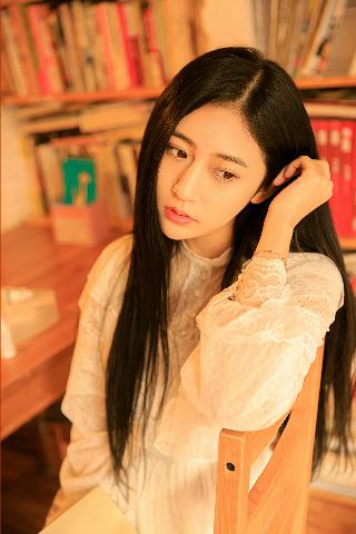 两个女儿和爸爸的搞笑视频